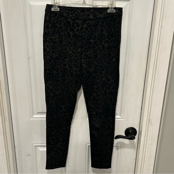 Free People Pants - Free People Woman’s Stretch Ponte Leopard Print Leggings, Size Small